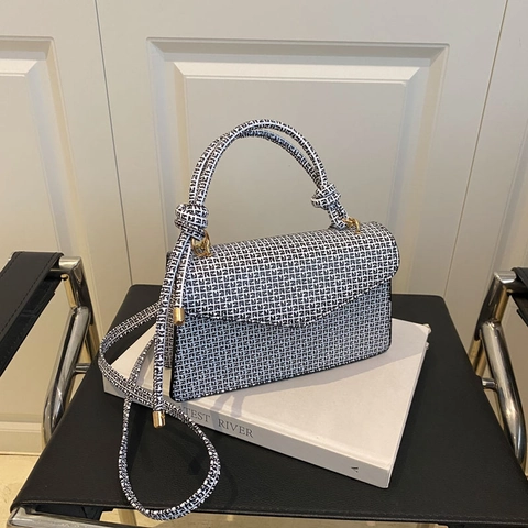 Retro Mode Dames PU Leer Crossbody Tas Monogram Patroon Handgreep Vierkante Schoudertas Met Verstelbare Riem Voor Dagelijks Gebruik