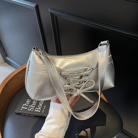 Dames Retro PU Leer Okseltas Strik Vetersluiting Corset Stijl Schoudertas Glanzend Metallic Y2K Baguette Tas Dagelijkse Chic Tas