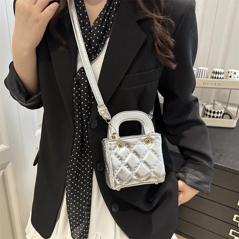 Borsa a Tracolla Mini da Donna in Pelle PU Trapuntata Borsa a Mano Alla Moda Piccola Borsa Quadrata Elegante Borsa a Mano per Uso Quotidiano