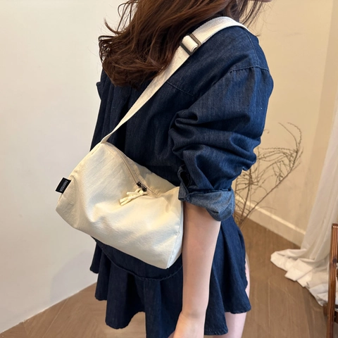 Borsa Tote in Nylon ad Alta Capacità per Uomo Donna Semplice Borsa a Tracolla Casuale con Cerniera a Nodo Streetwear Tinta Unita