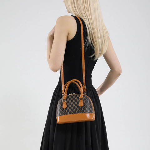 Borsa a Tracolla Vintage a Conchiglia con Monogramma da Donna Borsa a Mano in Pelle PU Retro con Motivo Stampato alla Moda