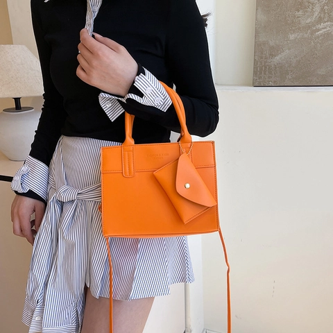 Bolso Bandolera Minimalista de Cuero PU para Mujer Bolso de Mano de Color Sólido a la Moda Con Mini Bolsa Correa Ajustable