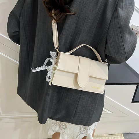 Bolso Bandolera de Cuero PU de Moda para Mujer Con Colgante de Encaje de Perlas Estampado de Letras Bolso de Mano Chic Cuadrado