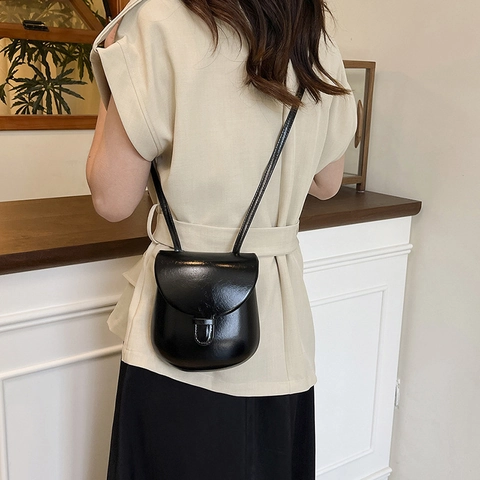 Bolso de Mujer Minimalista Color Sólido Cuero PU Bandolera Bolso de Teléfono Móvil Tendencia Callejera Pequeño Bolso con Solapa