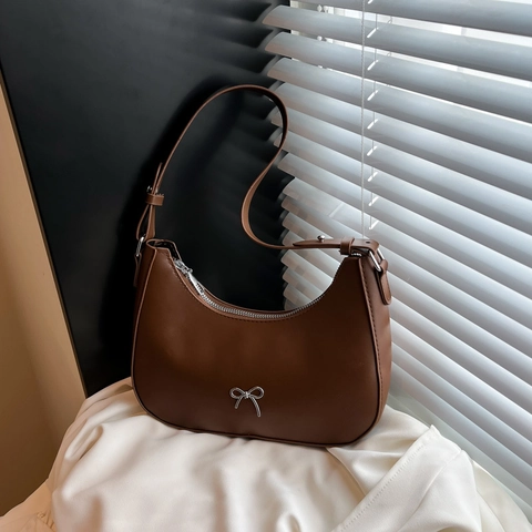 French Style PU Leather Half Moon Underarm Bag For Women Elegant Metal Bowknot Shoulder Bag Solid Color Casual Handbag
