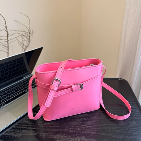 Bolso Bandolera Minimalista de Cuero PU para Mujer Bolso de Hombro Sencillo y Fresco para Diario con Correa de Hebilla Decorativa