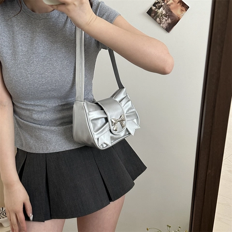 Trendige Damen Schleife Plissierte Achseltasche PU Leder Süße Schulter Crossbody Tasche Mit Metallschnalle Alltag Mode Tasche
