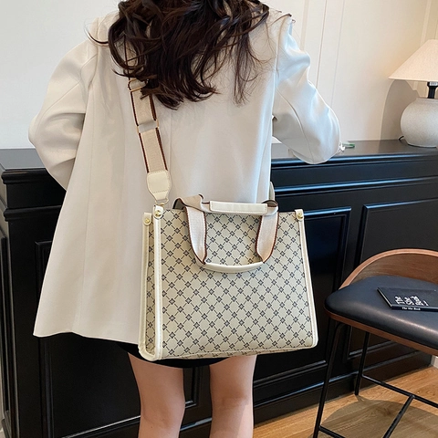 Borsa Tote Monogramma Vintage da Donna Grande Capacità in Pelle PU Elegante Borsa a Tracolla con Cerniera per Ufficio Quotidiano