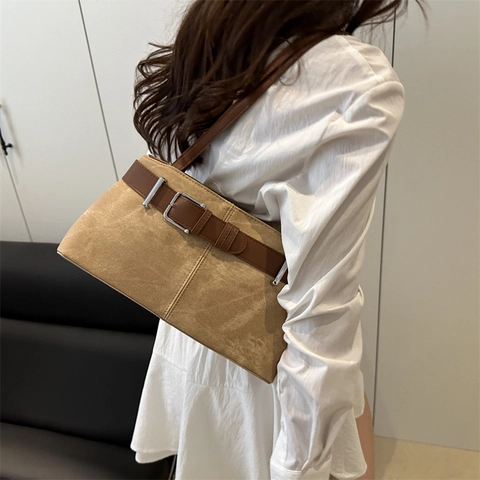 Borsa a Spalla Retrò da Donna Grande Capacità Borsa da Sottobraccio Minimalista Pendolare Tote Bag Con Fibbia Pelle Sintetica Scamosciata