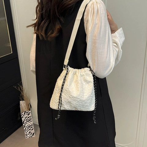 Borsa a Secchiello con Coulisse Floreale Estiva da Donna Borsa a Tracolla Plissettata in Poliestere Stile Coreano Borsa Casual