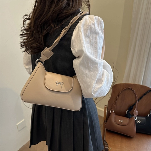 Bolso de Hombro de Axila de Cuero PU Elegante para Mujer Decoración de Lazo Plateado Correa Trenzada Bolso Cuadrado Pequeño Retro para Citas Diarias Informales Regalo