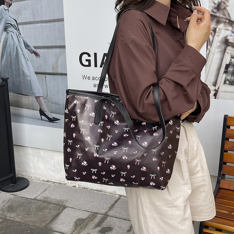 Borsa Tote in Pelle PU Stampata di Grande Capacità da Donna Orsetto Ciliegia Fragola Motivo Cuore Borsa a Tracolla da Pendolare