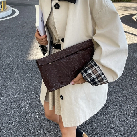 Pochette Enveloppe pour Femmes avec Texture Peau de Serpent Sac à Main Carré en Similicuir PU pour Banquet Fête Bureau