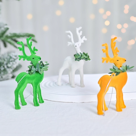 Flocked Christmas Reindeer Ornament Cute Reindeer Figurine With Green Leaf Collar Silver Hanging String For Tree Decor