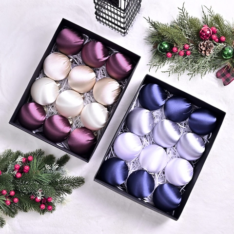 Luxus Satin Umwickelte Weihnachtskugeln Sortierte Farben Elegante Plissierte Baumhänger Für Feiertags Party Home Decor
