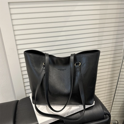 Women Fashion PU Leather Tote Bag Large Capacity Solid Color Shoulder Bag Versatile Minimalist Underarm Handbag For Commute Daily