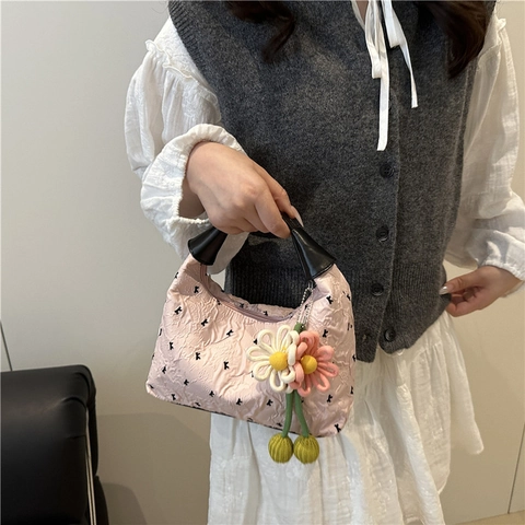 Women Summer Fashion Pleated Crossbody Bag 2025 New Contrast Color Mini Dumpling Handbag With Knit Flower Pendant
