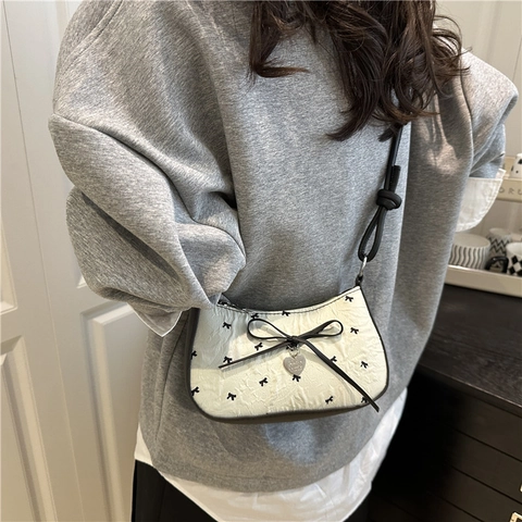 Borsa Sottobraccio Dolce Coreana Con Fiocco Da Donna In Pelle PU Tessitura Seersucker Pendente A Cuore Tracolla Pendolare