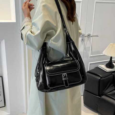 Large Capacity Retro Glossy PU Leather Shoulder Bag For Women Contrast Stitching Multi-functional Hobo Tote Bag With Flap Pocket