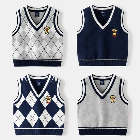 Boys V Neck Knit Sweater Vest Cotton Sleeveless Argyle Preppy School Style Cartoon Lion Embroidery Pullover Kids Autumn Clothing