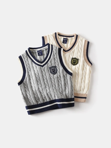 Boys Preppy V Neck Cable Knit Vest Sleeveless Cotton Sweater With Badge Patch Trendy Pullover Top For Toddler Kids