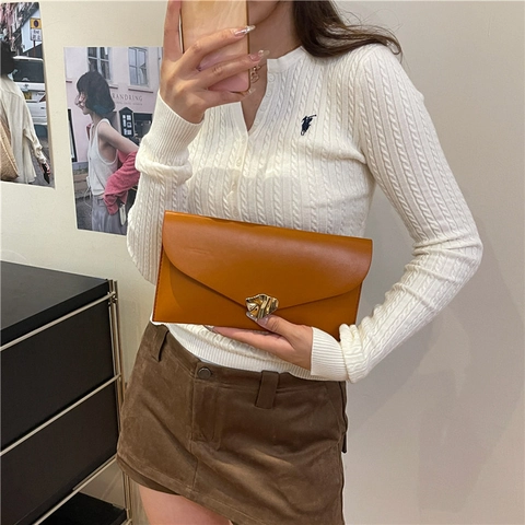 Women Envelope Clutch Bag PU Leather Solid Color Commuter Handbag With Gold Metal Buckle Minimalist Evening Party Purse