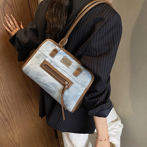 Retro Dames PU Leer Tote Tas Grote Capaciteit Schoudertas Met Beer Hanger Stiksel Kantoor Woon-werkverkeer Handtas Hobotas