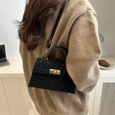 Borsa a Tracolla da Donna con Stampa Leopardata in Pelle Sintetica di Moda Piccola Borsa Quadrata con Chiusura in Metallo Oro