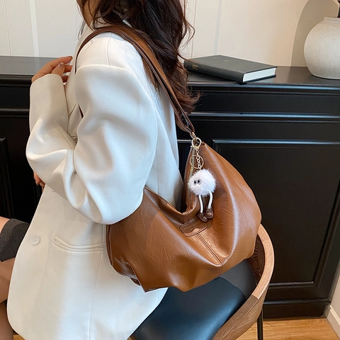 Japanese Minimalist PU Leather Hobo Tote Bag For Women Large Capacity Solid Color Shoulder Bag With Monster Plush Pendant