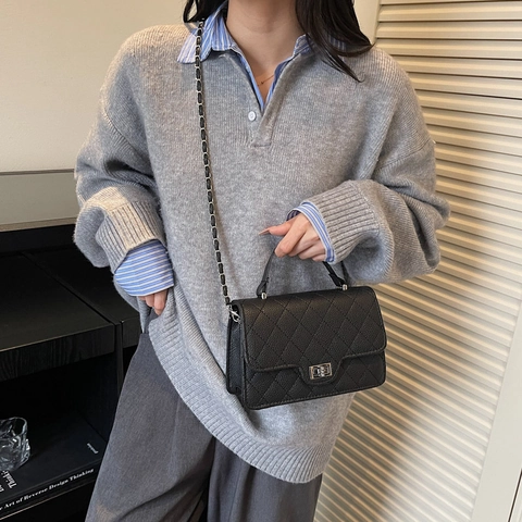 Women Quilted Chain Crossbody Bag PU Leather Small Square Handbag With Top Handle Metal Turn Lock Fashion Shoulder Bag