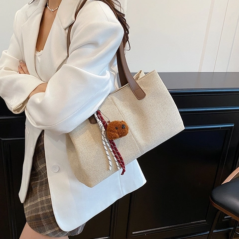 Dames Grote Capaciteit Canvas Tote Bag Vintage Kleurblok Composietstof Schoudertas Woon-werkverkeer Handtas Met Beer Hanger