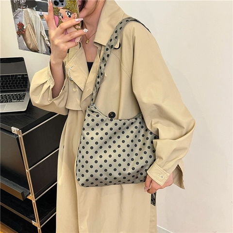 Bolso de Hombro de Lunares de Gran Capacidad de Moda Para Mujer Bolso Bandolera de Nailon Ligero Bolso Tote de Uso Diario