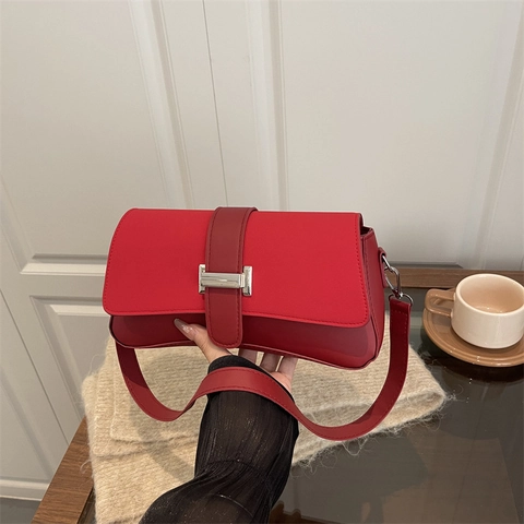 Borsa a Spalla Sottobraccio in Pelle PU Retro da Donna Borsa a Tracolla Quadrata Minimalista Con Fibbia in Metallo