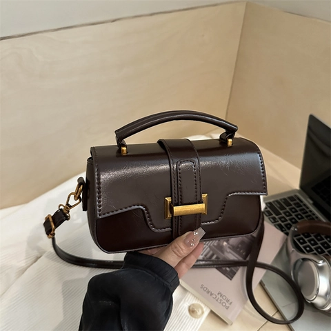 Vintage PU Leder Quadratische Umhängetasche Für Damen Retro Handtasche Mit Metallschnalle Verstellbarer Schultergurt Tägliche Henkeltasche