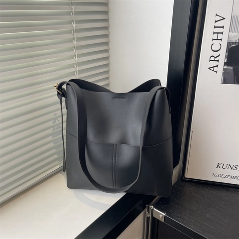 Women Large Capacity PU Leather Bucket Bag Minimalist Solid Color Shoulder Bag Fashion Tote Bag For Daily Work Travel