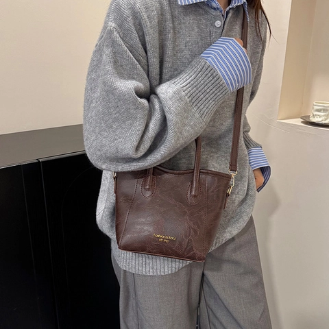 Bolso Cubo de Cuero PU para Mujer Bolso Bandolera Cuadrado Pequeño con Estampado de Letras y Correa Ajustable