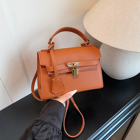 Sac Bandoulière en Cuir PU Motif Litchi Femmes Tempérament Serrure Sac Cartable Simple Poignée Unique Fourre-tout Sac à Main Sac à Épaule