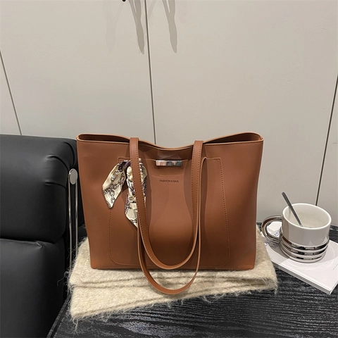 FASHION & BAG Große Kapazität PU Leder Tote Tasche Mit Seidenschal Dekor Schulter Handtasche Für Damen Alltag Pendeln Büro