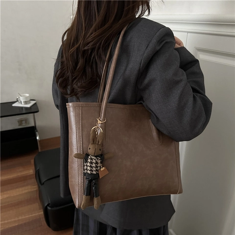 Borsa Tote Grande Capacità per Donna Vintage in Pelle PU Borsa a Spalla Con Ciondolo Coniglio Pendolarismo Borsa a Mano Studente