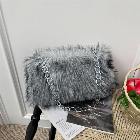 Borsa a Tracolla da Donna in Ecopelliccia di Moda Con Catena in Metallo Argentato Borsa Sottobraccio in Peluche Morbido Inverno