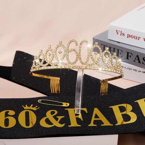 Fascia Birthday Bitch in Tessuto Glitterato per Donna Decorazioni per Feste di Compleanno Fascia Lucida Oro Argento Nero
