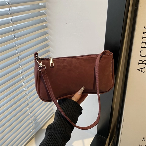 Women's Fashionable Leopard Print Baguette Underarm Bag Chic Special Texture Single Shoulder Handbag Simple Casual Commuter Purse