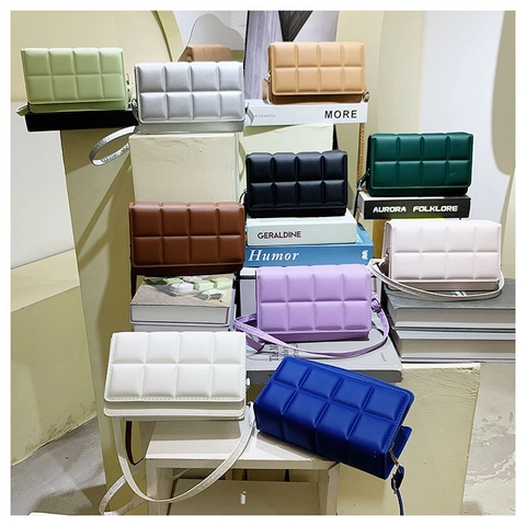 Women Urban Chic Quilted PU Leather Small Square Bag Fashion Crossbody Shoulder Bag Solid Color Minimalist Daily Versatile Handbag