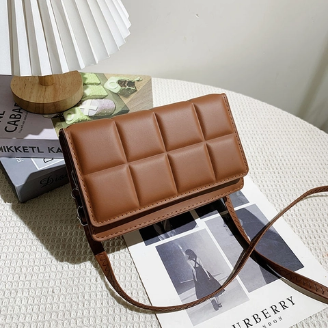 Women Urban Chic Quilted PU Leather Small Square Bag Fashion Crossbody Shoulder Bag Solid Color Minimalist Daily Versatile Handbag
