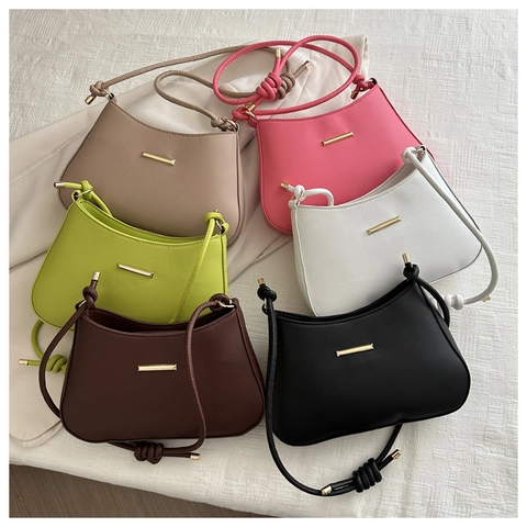 Elegante Bolso De Hombro Para Mujer En Cuero PU Color Sólido Bolso Minimalista De Axila Con Correa De Nudo Herrajes Dorados Bolso Hobo Versátil Bolso De Mano Moderno