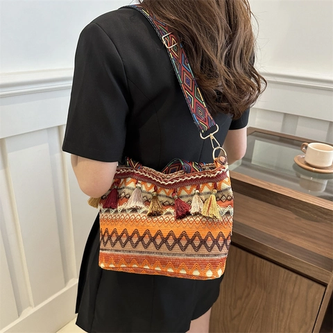 Damen Böhmisch Ethnisch Gewebt Beuteltasche Retro Quasten Schultertasche Buntes Geometrisches Muster Baumwolle Leinen Umhängetasche