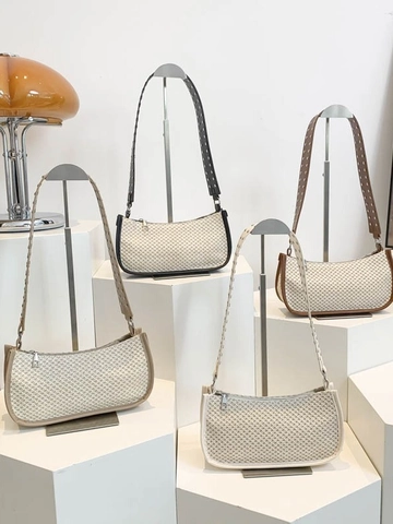 Damen Umhängetasche Aus Strohgeflecht Sommer Strandurlaub Schultertasche Mit Nietengurt Nischenluxus Hobo Tasche Im Pastoralen Stil