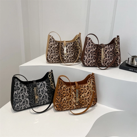 Borsa a Spalla con Stampa Leopardata in Pelle PU da Donna Borsa Sottobraccio Moda Decorazione a Catena Casual Hobo Urbana