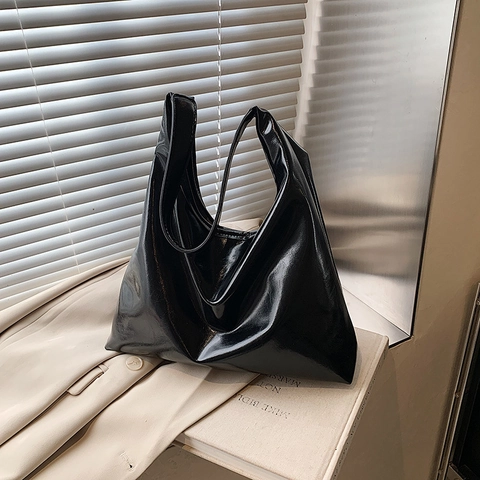 Damen Minimalistische Hochglanz Hobo Tote Schultertasche Vintage PU Leder Große Kapazität Lackleder-Optik Pendeltasche