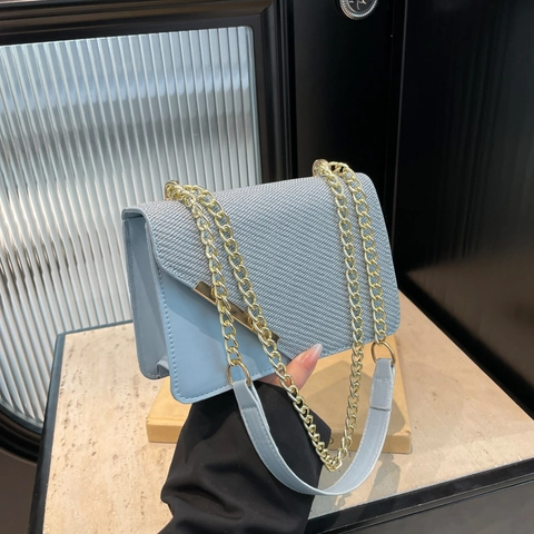 Women Fashion PU Leather Crossbody Bag Small Square Handbag Woven Texture Gold Chain Strap Metal Accent Shoulder Bag Daily Tote